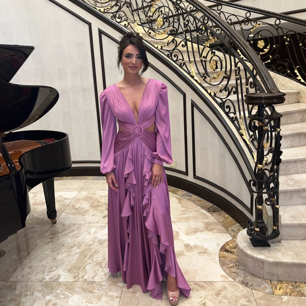 Patbo gown